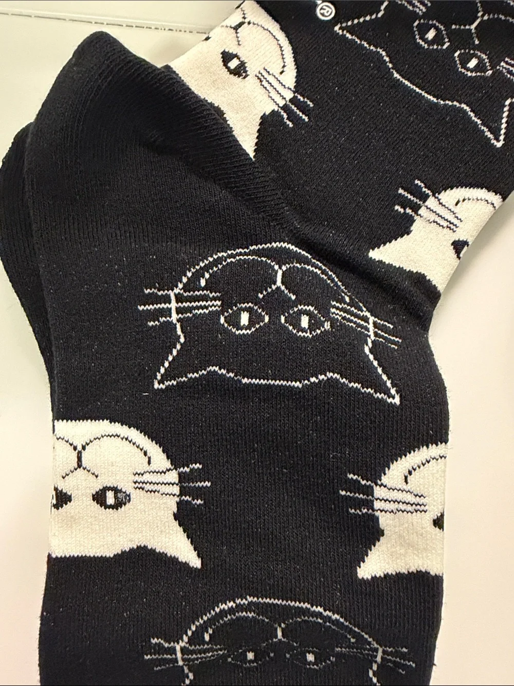 Happy Socks Black Cat Crew Socks — Black with White and Multicolor Cat Faces